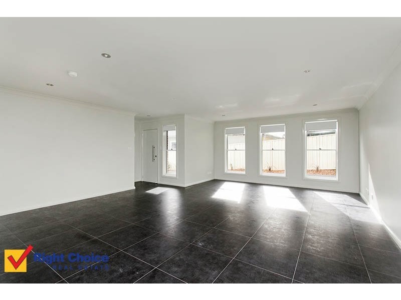 92a Lake Entrance Road, Oak Flats NSW 2529