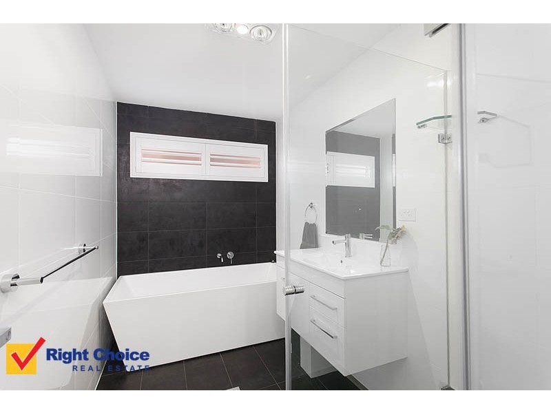 25A Lantarra Place, Figtree NSW 2525