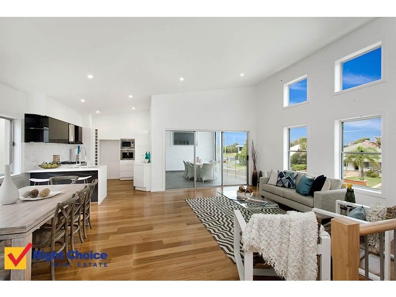 2B Pur Pur Avenue, Lake Illawarra NSW 2528