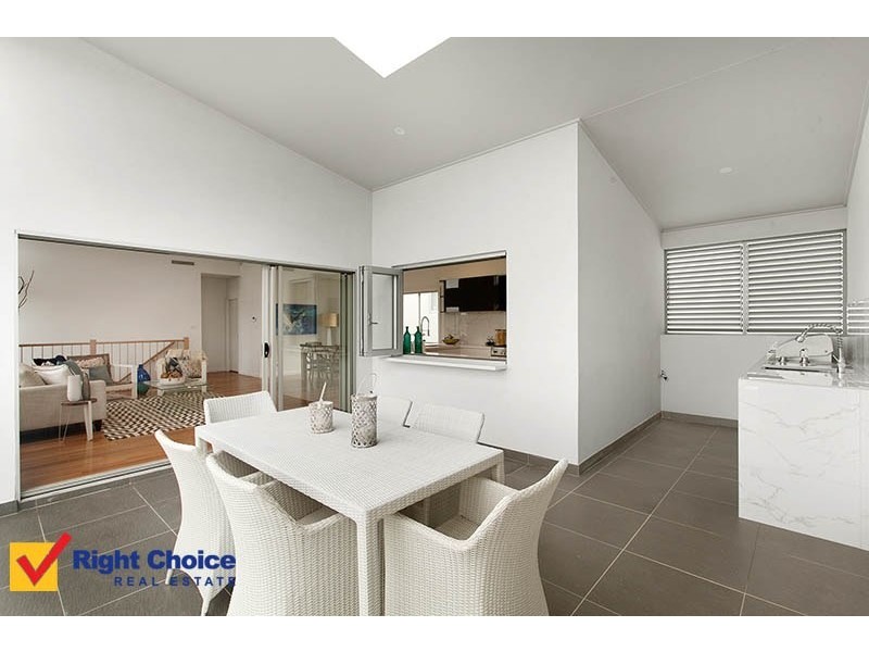 2B Pur Pur Avenue, Lake Illawarra NSW 2528