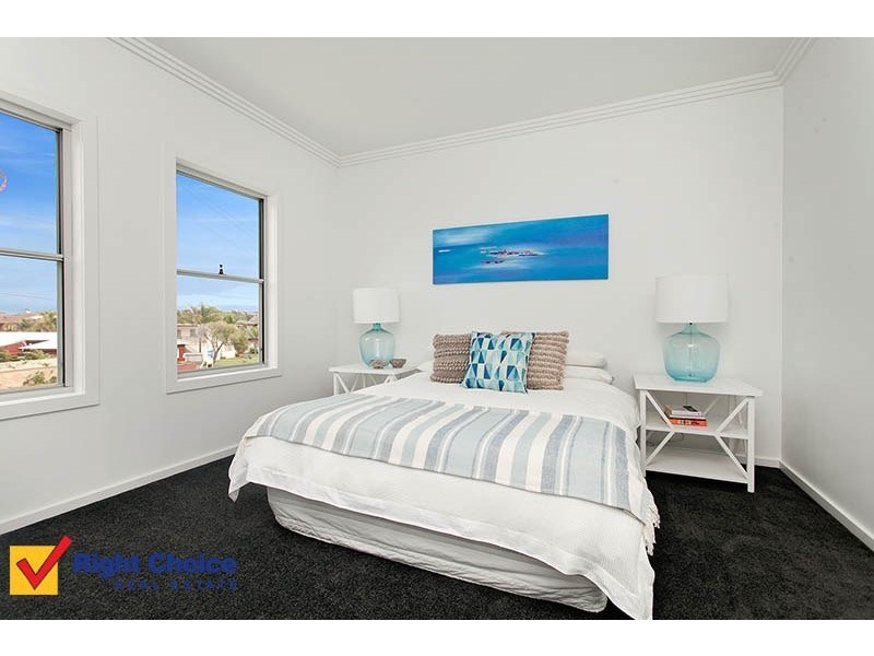 2B Pur Pur Avenue, Lake Illawarra NSW 2528