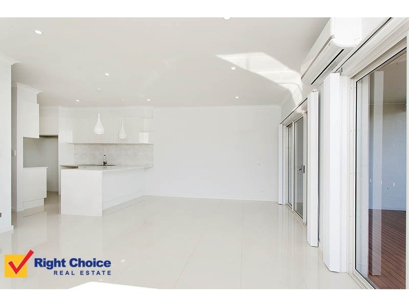 4 Glades Parkway, Shell Cove NSW 2529