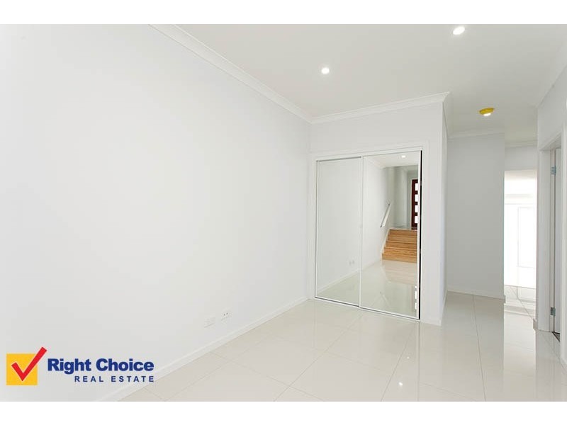 4 Glades Parkway, Shell Cove NSW 2529
