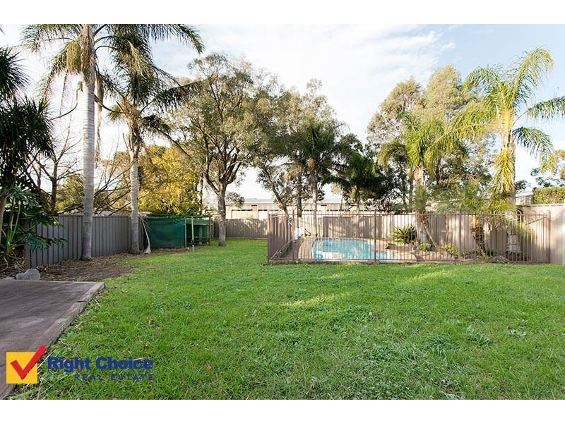 17 Scarborough Circuit, Albion Park NSW 2527
