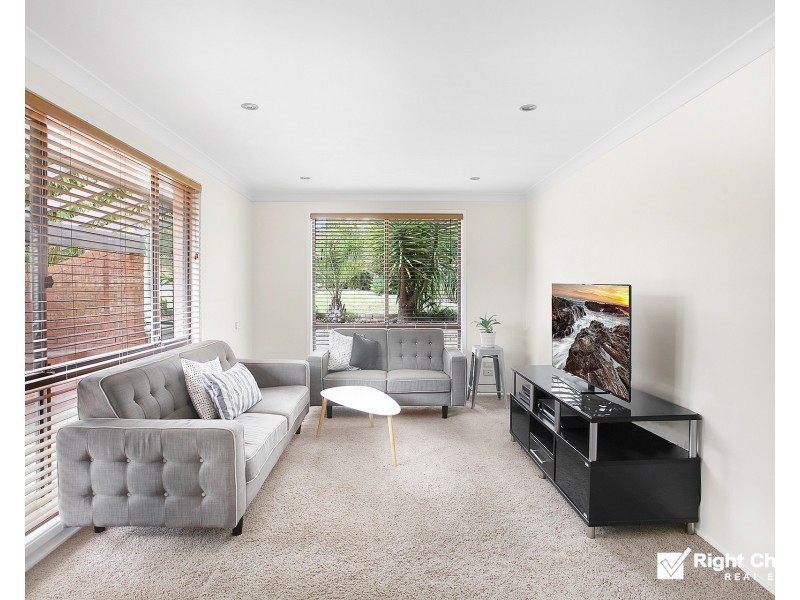 6 Nalong Place, Oak Flats NSW 2529