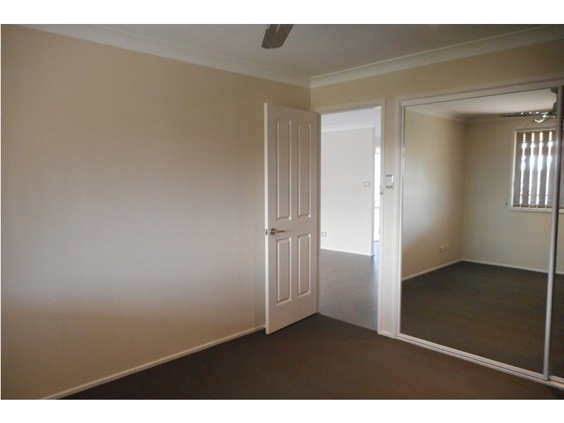 4 Avoca Place, Albion Park NSW 2527