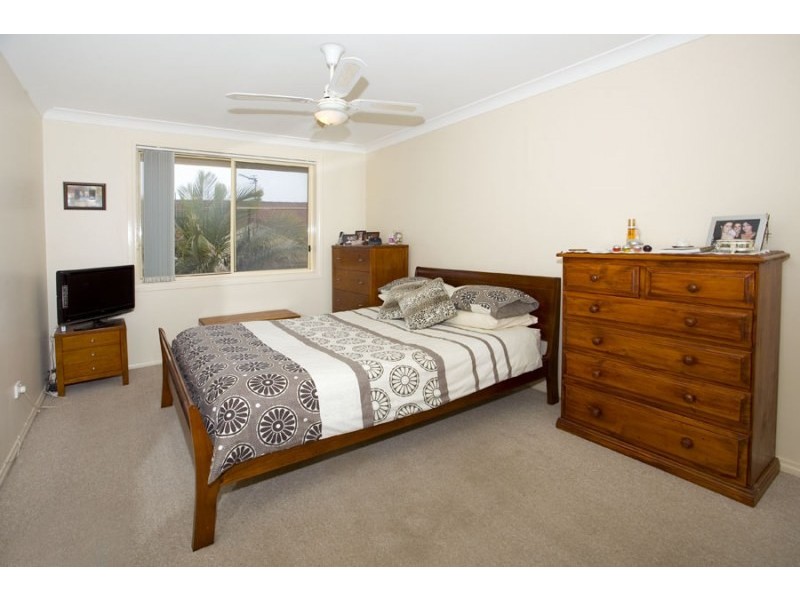 1/7 Borang Place, Flinders NSW 2529