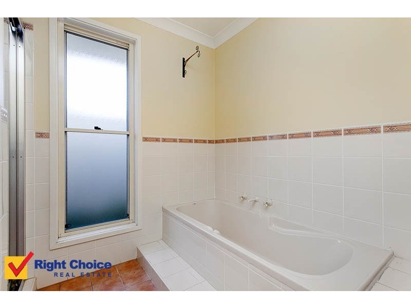 17 Werrang Street, Albion Park Rail NSW 2527