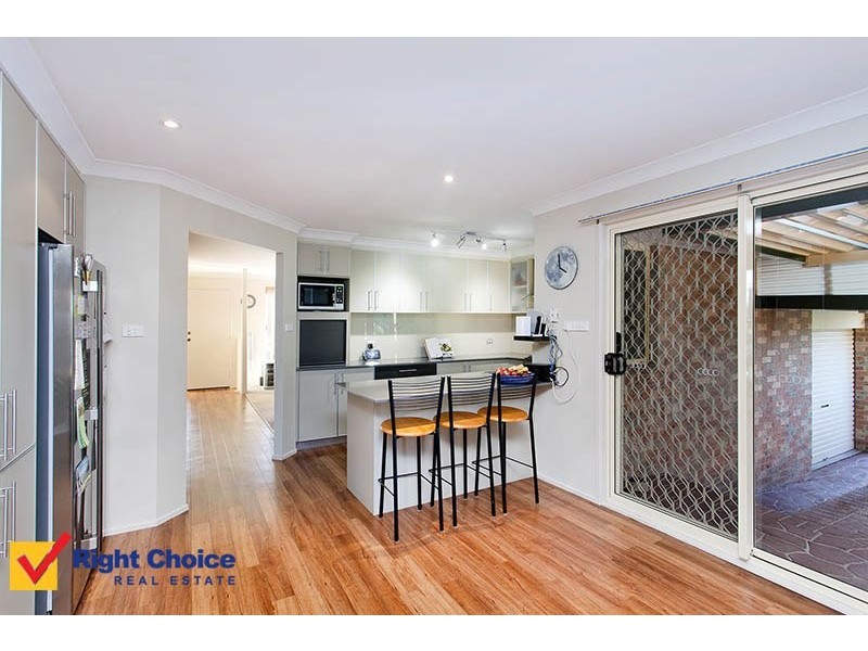11 Mood Circuit, Albion Park NSW 2527