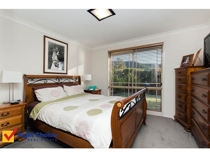 11 Mood Circuit, Albion Park NSW 2527