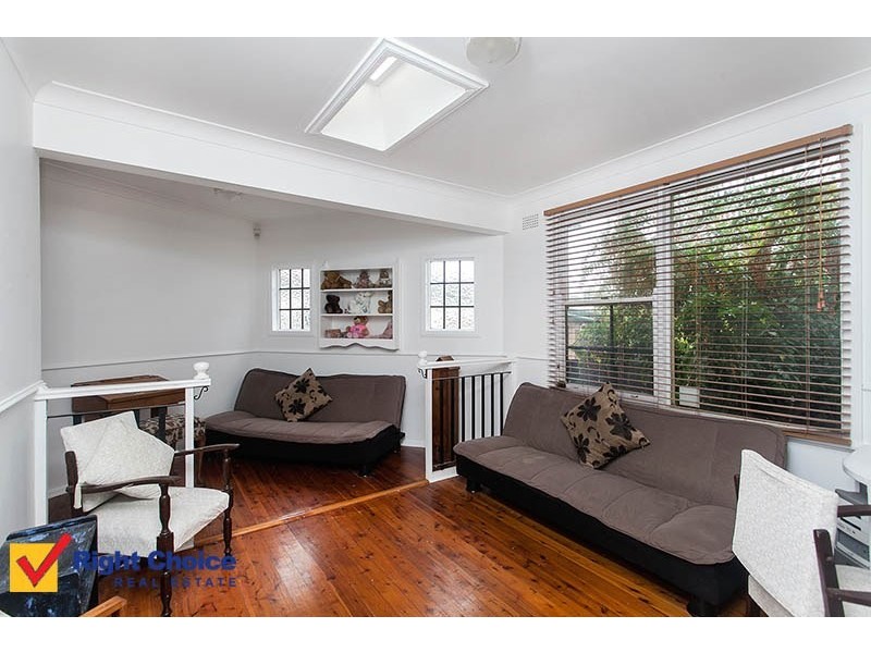 2 Hopetoun Street, Oak Flats NSW 2529