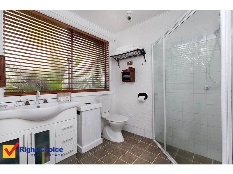 2 Hopetoun Street, Oak Flats NSW 2529