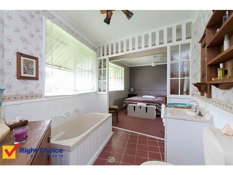 2 Hopetoun Street, Oak Flats NSW 2529