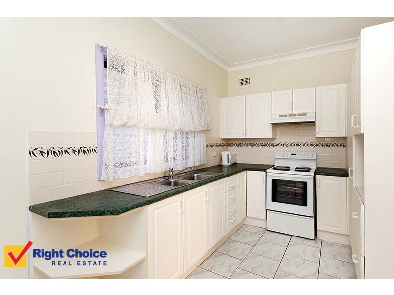 49 Robertson Street, Coniston NSW 2500