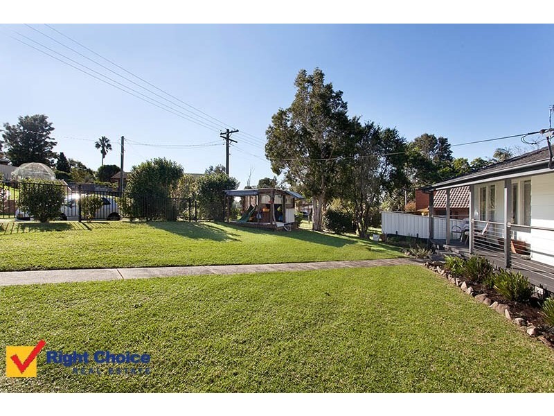 13 Walbon Crescent, Koonawarra NSW 2530