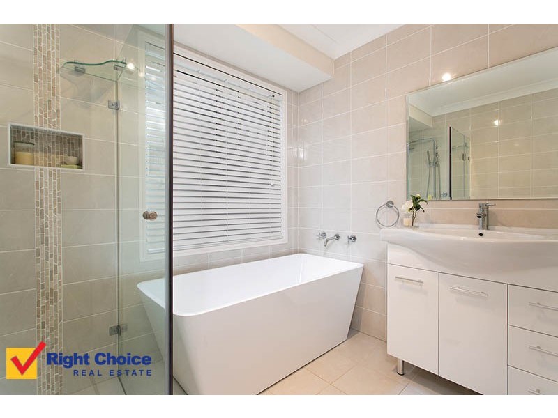 27 Hazelton Drive, Albion Park NSW 2527