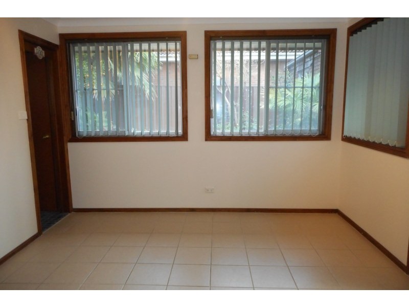 40 Elm Street, Albion Park Rail NSW 2527
