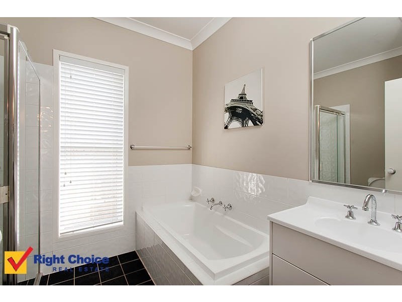 8 Mollymook Street, Albion Park NSW 2527