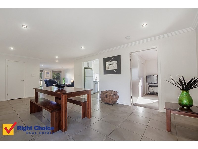 2/55 The Boulevarde, Oak Flats NSW 2529