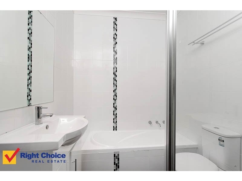 19 Deakin Street, Oak Flats NSW 2529