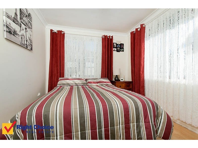 13 Barnes Street, Warilla NSW 2528