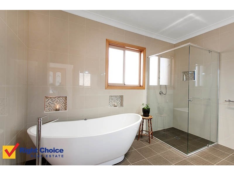 52 Scenic Crescent, Albion Park NSW 2527