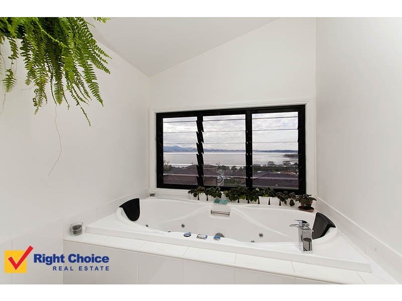 56 Cuthbert Drive, Mount Warrigal NSW 2528