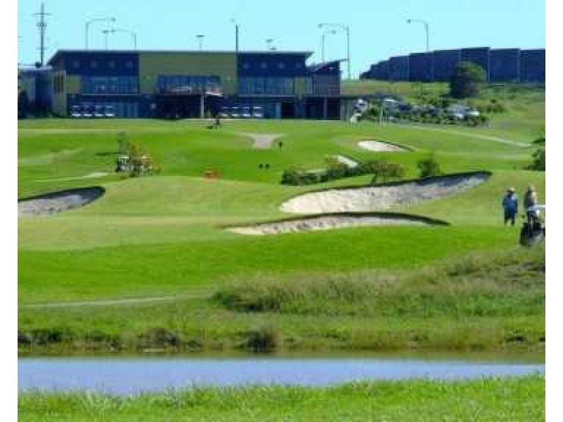 4a Glades Parkway, Shell Cove NSW 2529