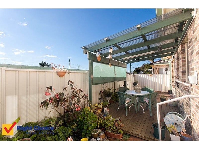 2/72-74 Terry Street, Albion Park NSW 2527