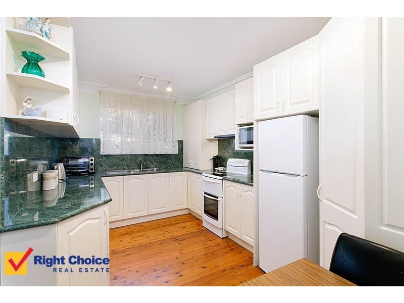 2/3 Brolga Street, Kanahooka NSW 2530