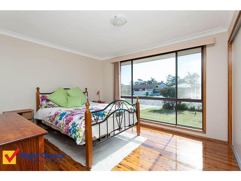 2 Moras Place, Lake Illawarra NSW 2528
