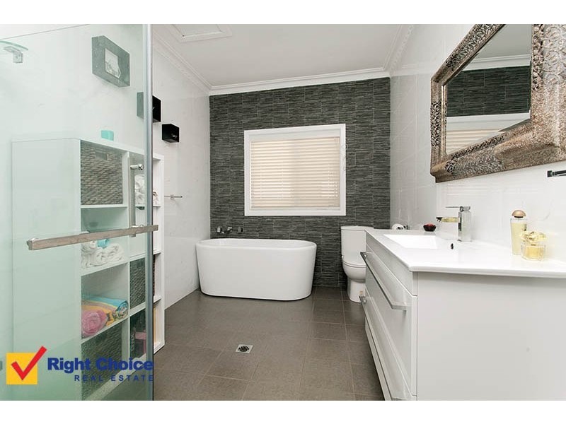 14 Brian Avenue, Warilla NSW 2528