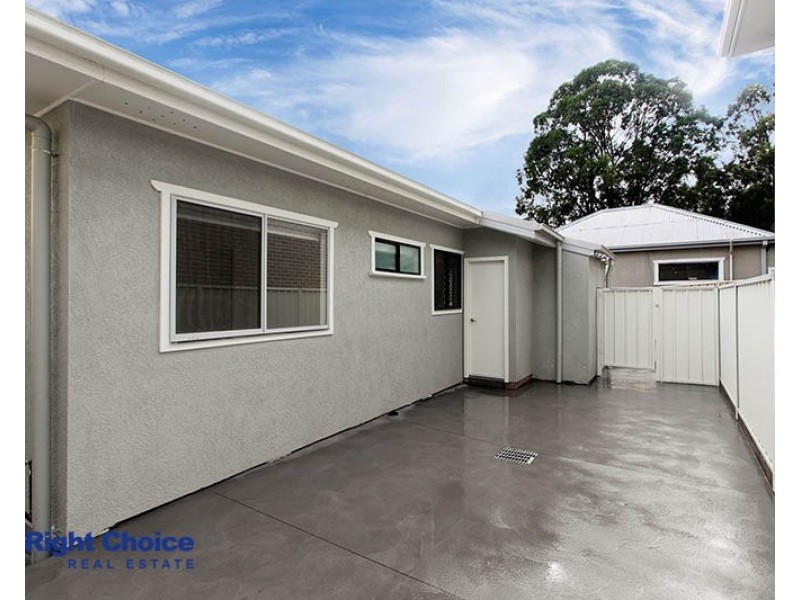 92A Lake Entrance Road, Oak Flats NSW 2529