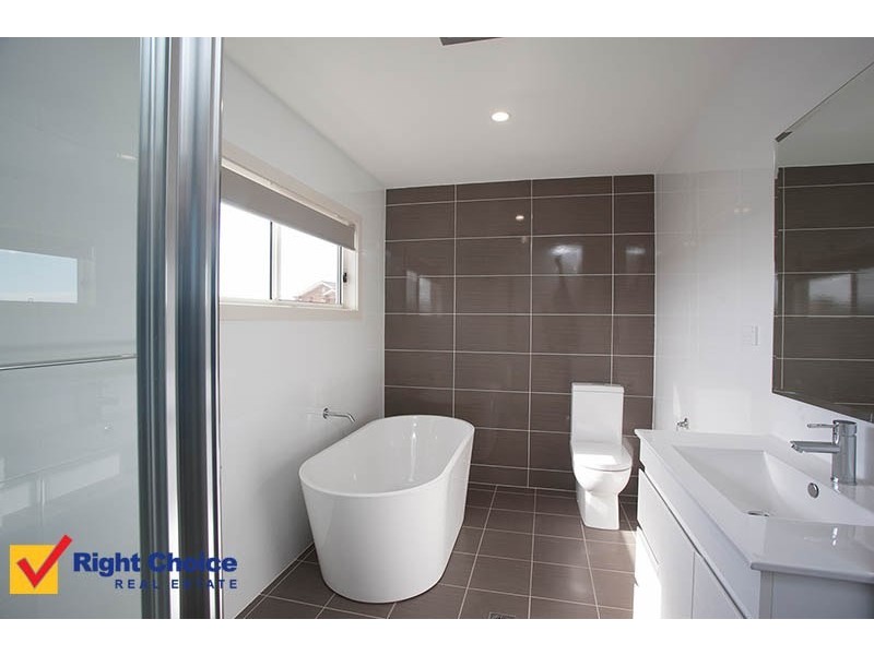 55 Byron Circuit, Flinders NSW 2529