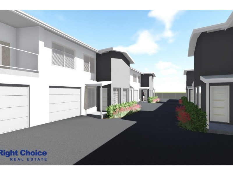 19-21 Pur Pur Avenue, Lake Illawarra NSW 2528