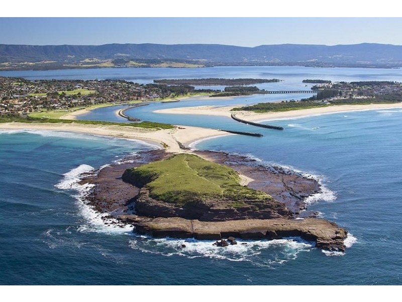 19-21 Pur Pur Avenue, Lake Illawarra NSW 2528