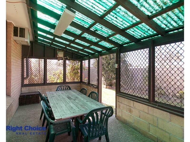 2 Moras Place, Lake Illawarra NSW 2528