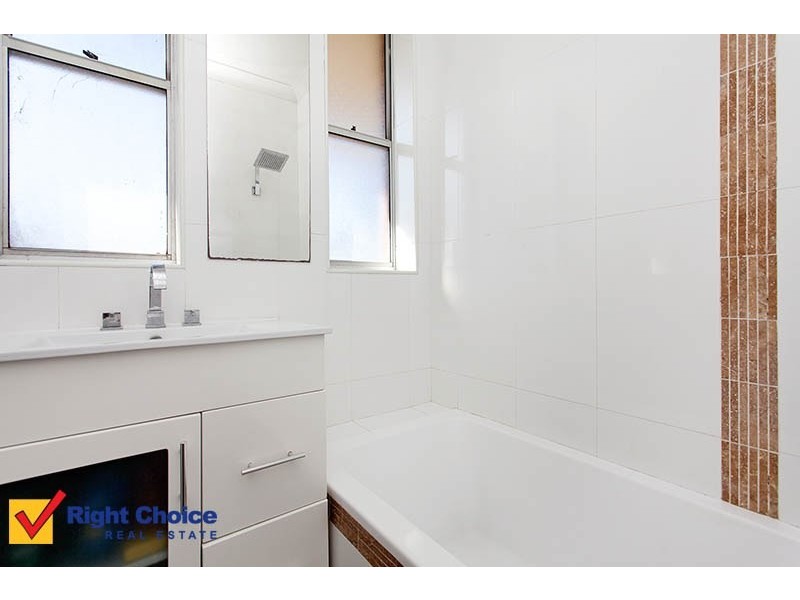 155 Flagstaff Road, Lake Heights NSW 2502