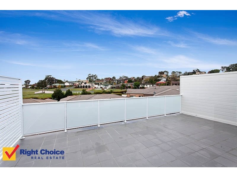 1/8 Brooks Terrace, Kanahooka NSW 2530