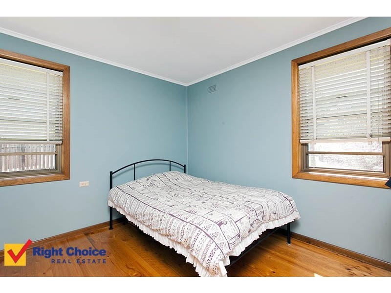 5 Hardwick Crescent, Mount Warrigal NSW 2528