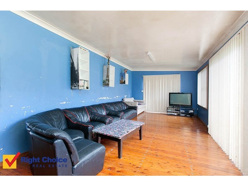 5 Mirrabooka Road, Lake Heights NSW 2502