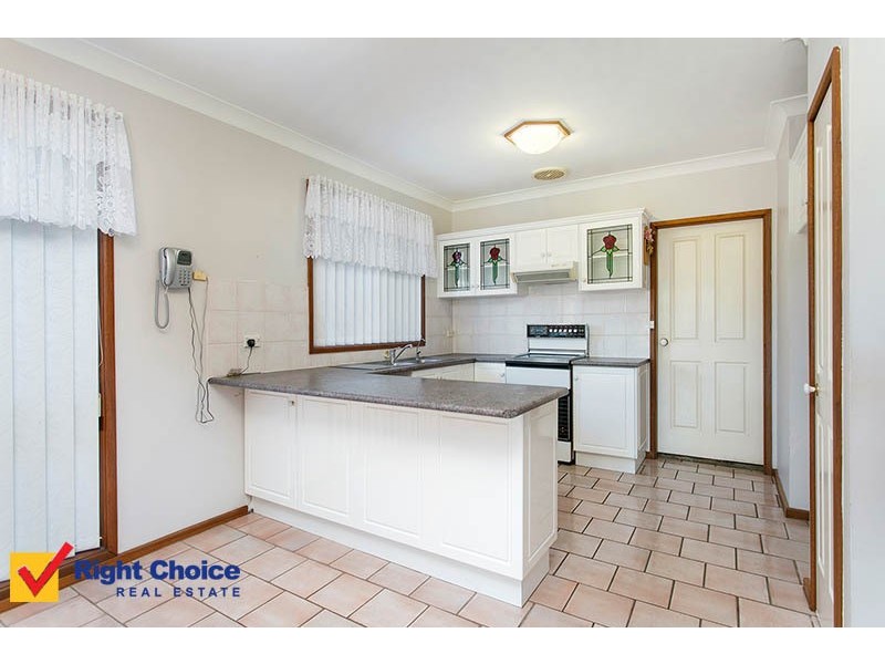 126 Cuthbert Drive, Mount Warrigal NSW 2528