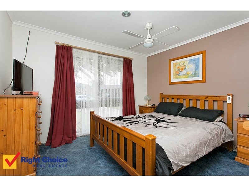 30 Minda Crescent, Oak Flats NSW 2529