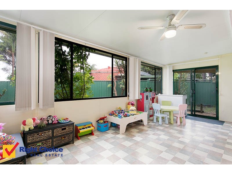 53 Lake Entrance Road, Warilla NSW 2528