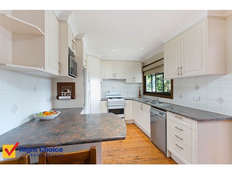 147 Lakeview Parade, Primbee NSW 2502