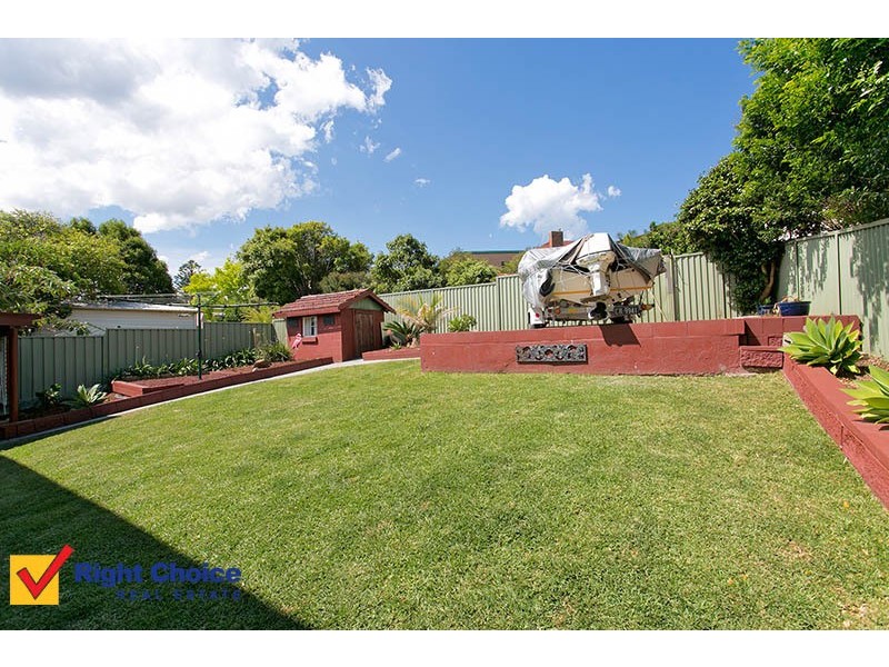 147 Lakeview Parade, Primbee NSW 2502