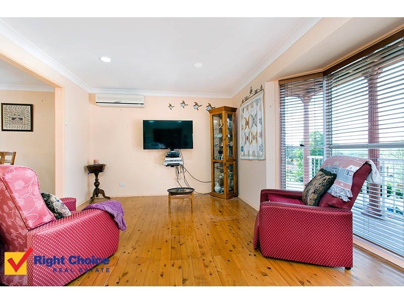 10 Burnett Place, Albion Park NSW 2527