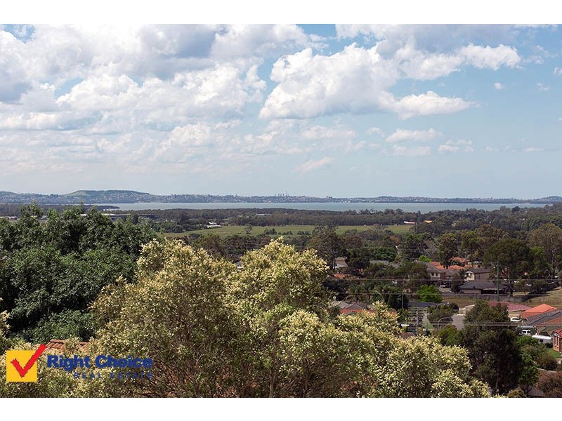 10 Burnett Place, Albion Park NSW 2527