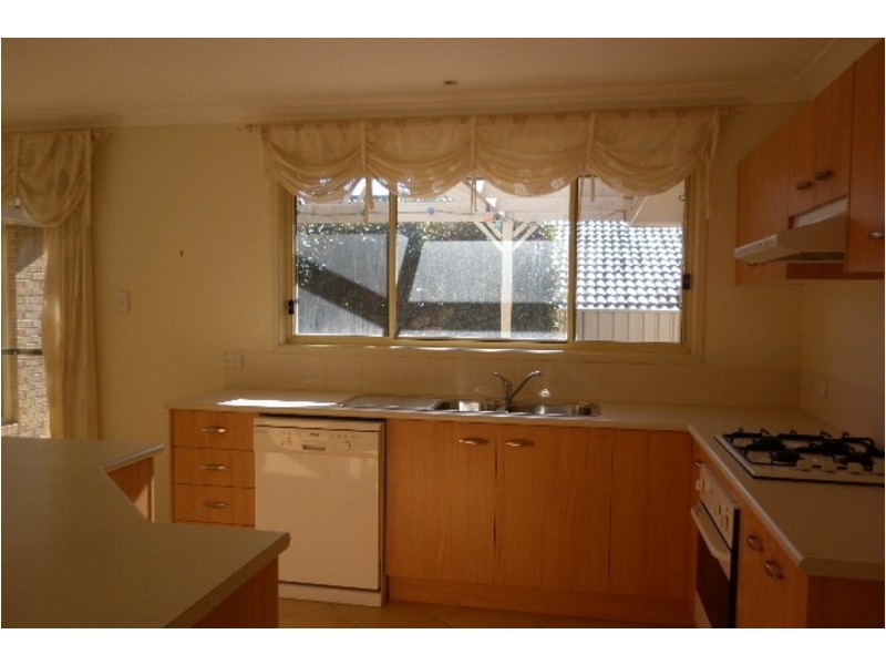 13 Lordhowe Avenue, Shell Cove NSW 2529