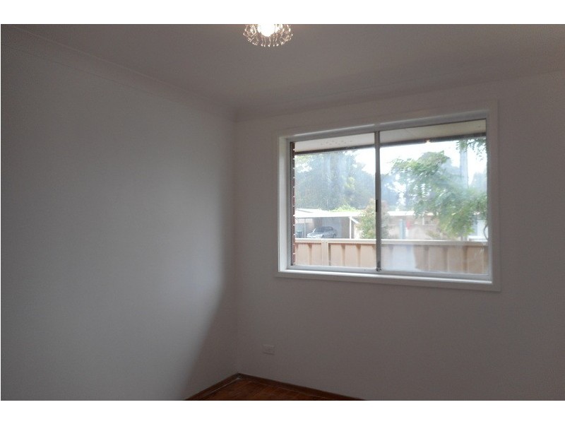 56 The Esplanade, Oak Flats NSW 2529